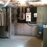 Lakefront-Small-Solar-Off-Grid-Inverter